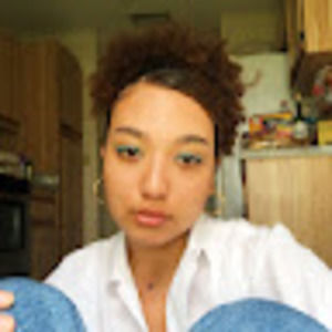 Meet your Posher, Daniela